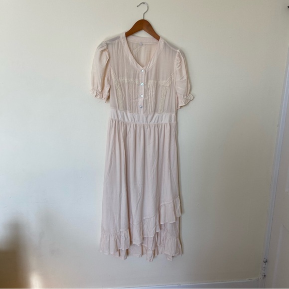 NWOT Petallush Ivory Short Sleeve Ruffle Midi Dress Sz M - Picture 4 of 9